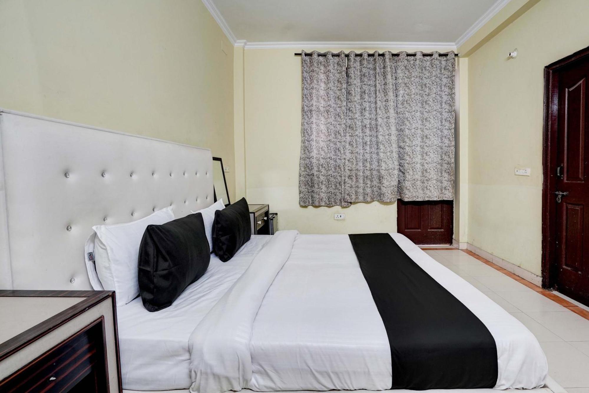 Collection O Aqua Inn Gurgaon Exterior photo